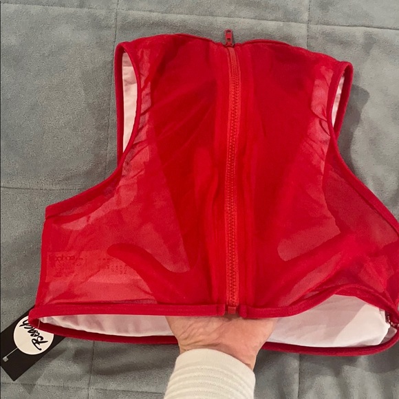 New Boohoo Sz 4 Mesh Insert Bikini Top Red - Picture 5 of 7